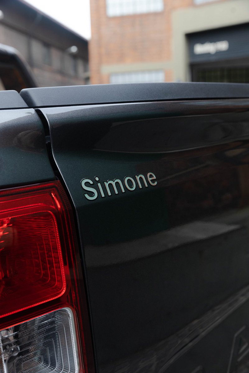 FordSimone's tweet photo. Details 🙌🏻
#Bronco #FordSimone https://t.co/HEL73XxBnh