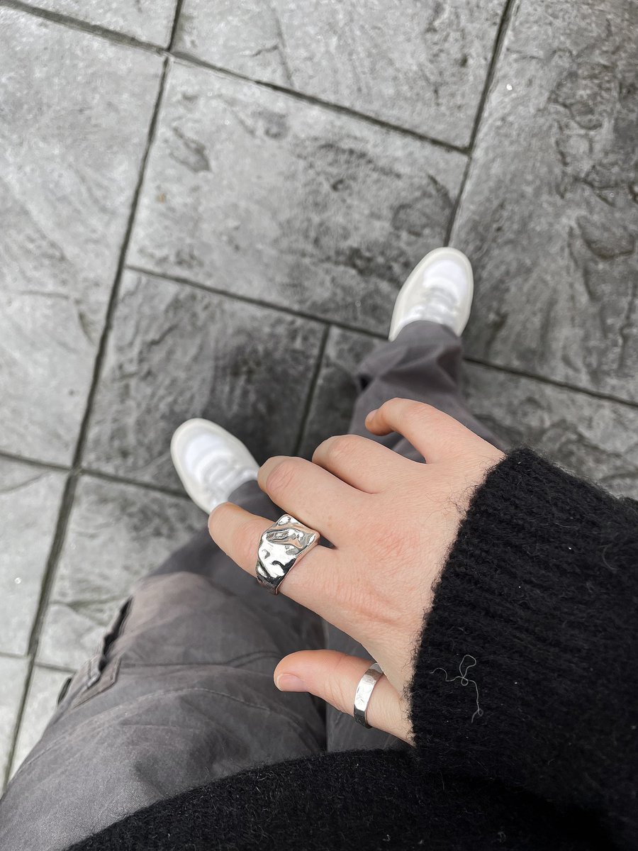 thisiselliemc's tweet photo. 🩶 https://t.co/GOGuwd9VVB