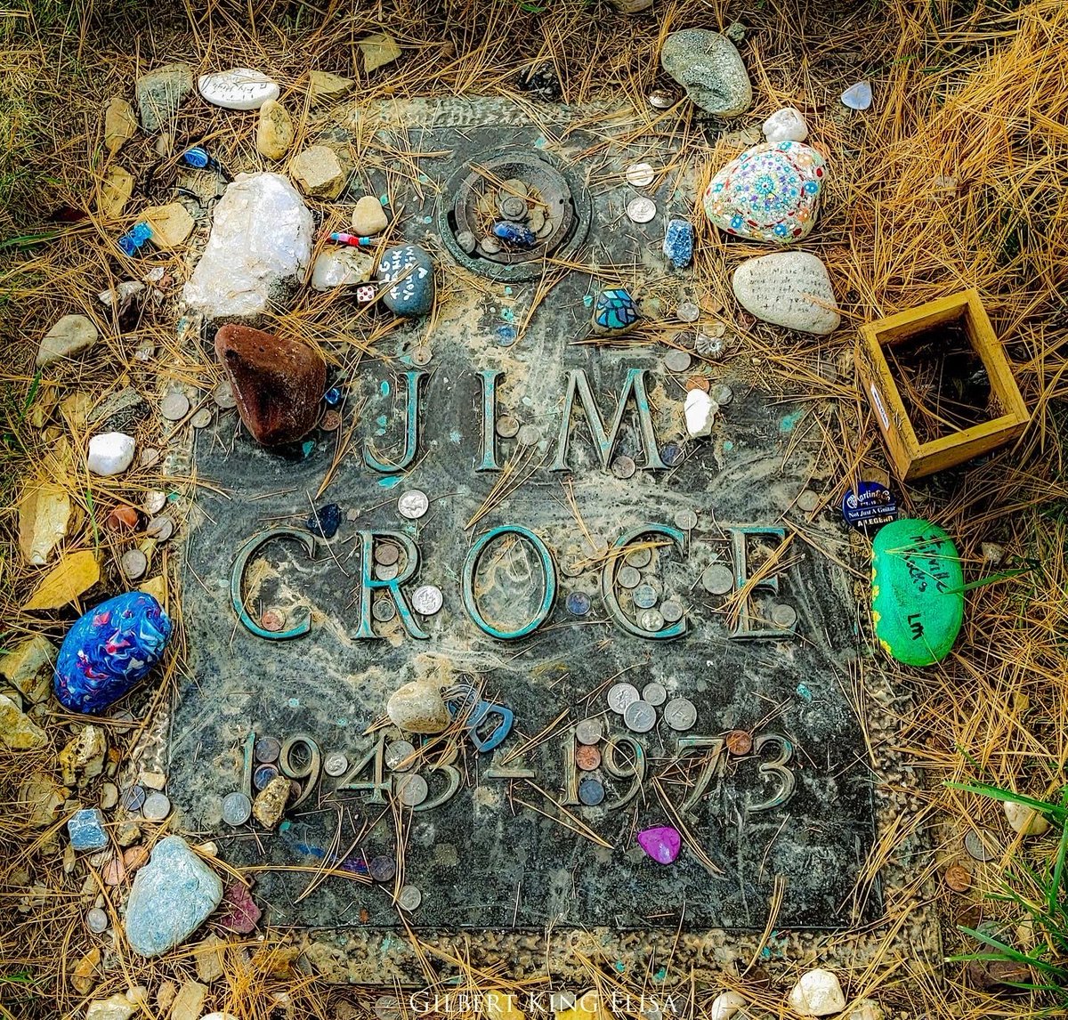 Jim Croce (1943-1973) /Singer & Songwriter 

#Musicians #singers #photographer #GilbertKingElisa #jimcroce #burial #gravesite #photography