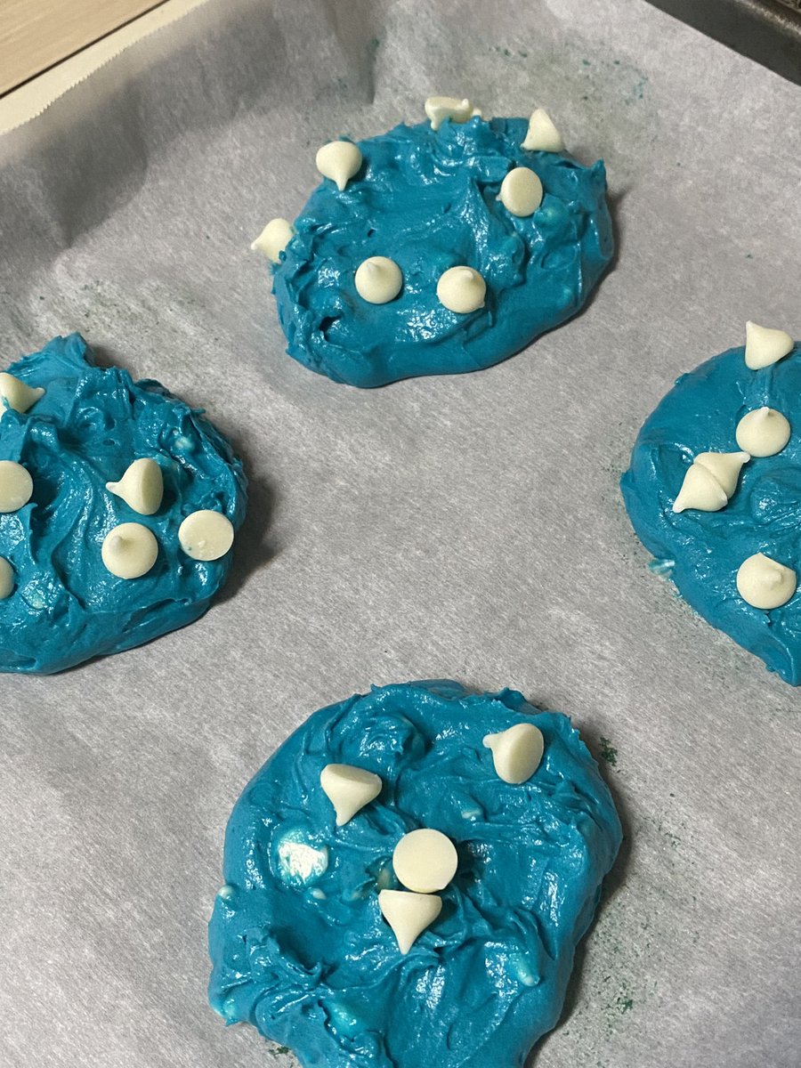 _moon_goddess_0's tweet photo. Receta de galletas azules al estilo de Sally Jackson 💙 https://t.co/BVPpbApzt0