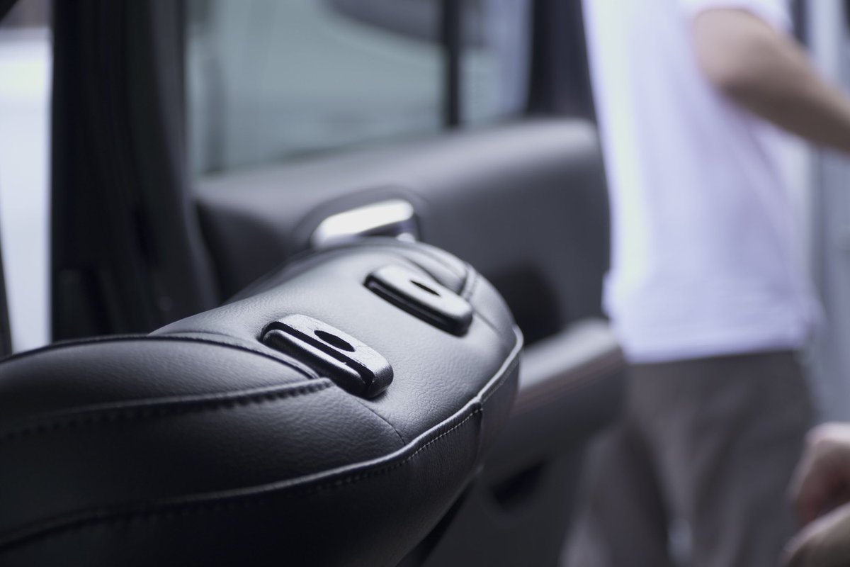 TheHeadrestSafeCo tweet media