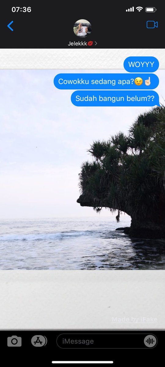 Callinhere's tweet photo. ; confused.

Jisung one tweet AU
— by @ Callinhere https://t.co/K2shxSiIry