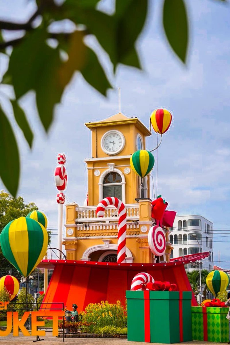 HelloPhangnga's tweet photo. #Christmas2023 #Phuket #เที่ยวภูเก็ต https://t.co/wN9fwDx13I