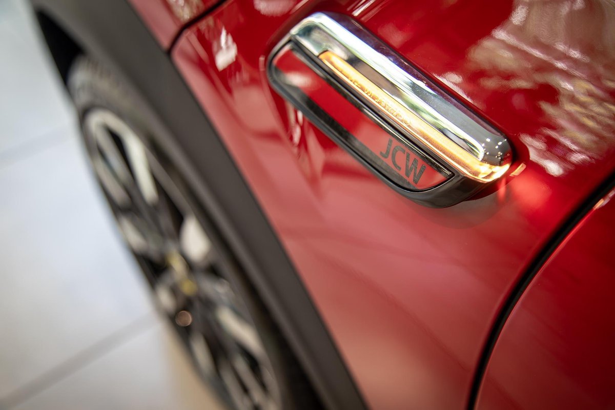 MINIPolanco's tweet image. 🌿🔌 Experimenta la conducción del futuro con el #MINIEléctrico. Descubre la potencia silenciosa y la emoción sin emisiones.
bit.ly/2tL551U

#GoKartFeeling