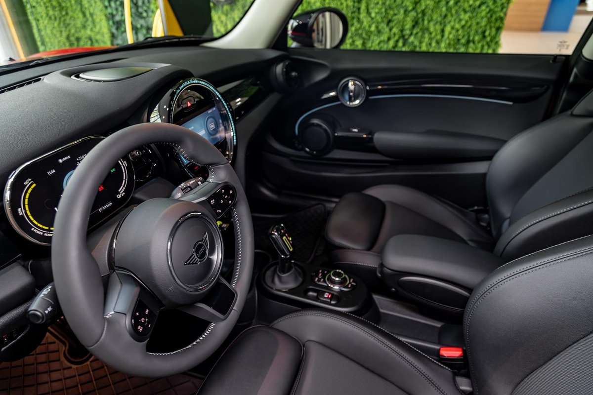 MINIPolanco's tweet image. 🌿🔌 Experimenta la conducción del futuro con el #MINIEléctrico. Descubre la potencia silenciosa y la emoción sin emisiones.
bit.ly/2tL551U

#GoKartFeeling