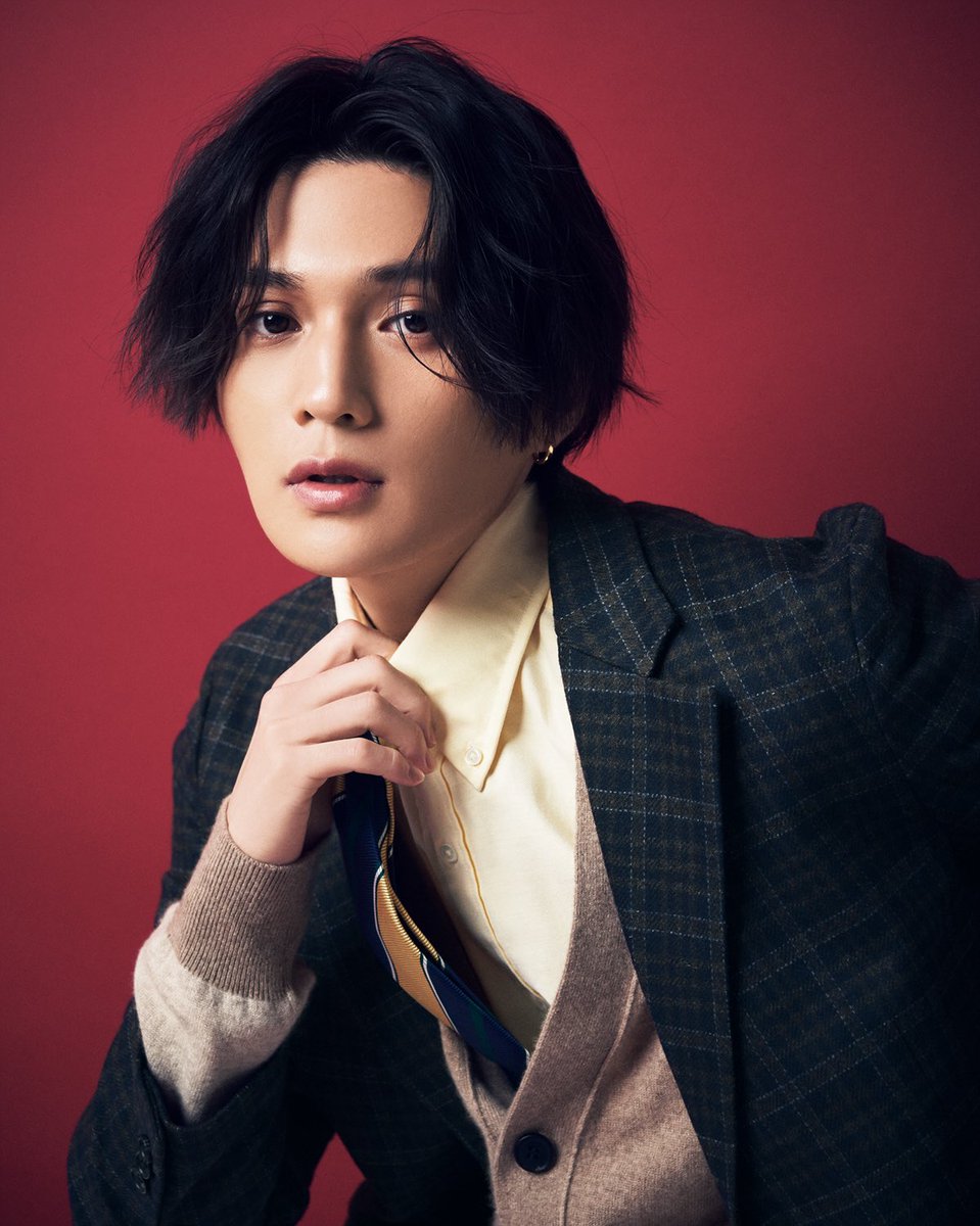 RT @fantastics_fext: ＼本日12/27(水)発売／ CLASSY. 2月号に #八木勇