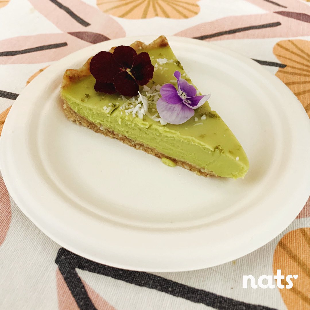 Pie de Limón 🍋 el mejor de la región 🤤👌🏼

#NatsPasteleria #PasteleriaSaludable #NoContamosCaloriasContamosNutrientes #PasteleriaSinGluten #BogotáVegana