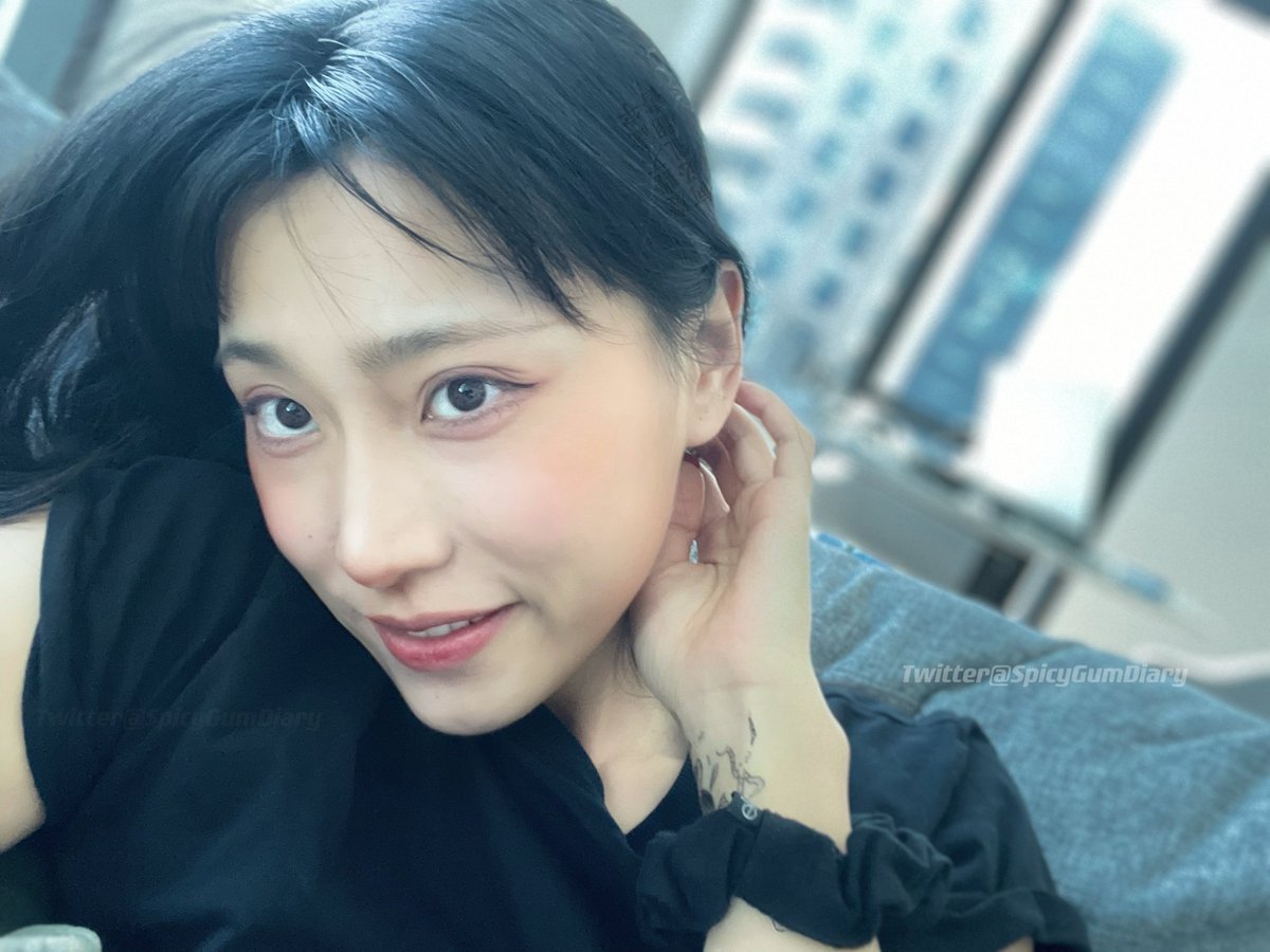 黄推福利内容 - SpicyGum✨的精彩图片 福利姬SpicyGum✨分享的黄推图片1 - 网红私拍内容