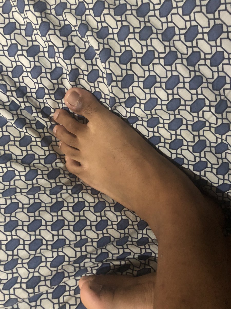 mestrepedro07's tweet photo. Vem cadelas 🔥
#pies #feetworshi̇p #feet #feetboy https://t.co/bl8nU4eOgN