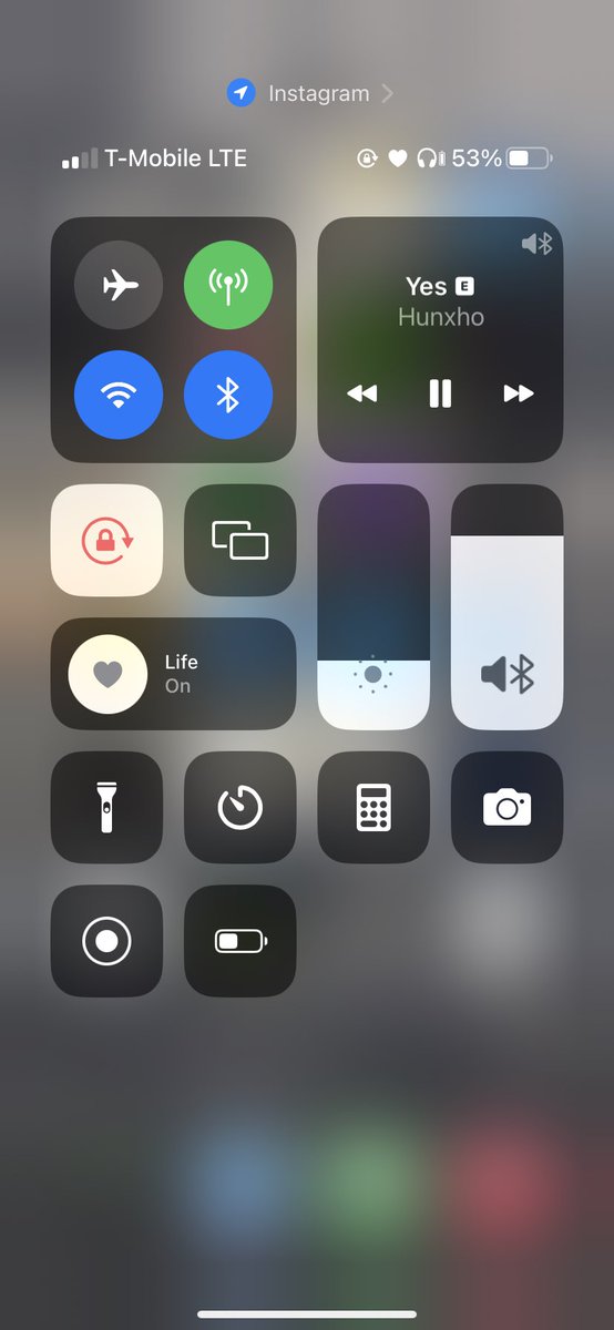 AMGRonny_'s tweet photo. Phone been on dnd since 2020😂 shit crazy https://t.co/CYnDcMO2MQ