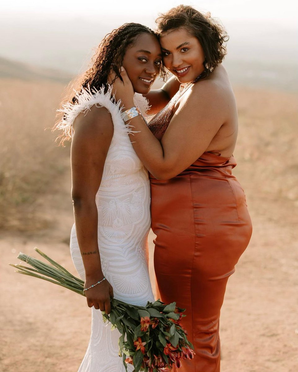 evollgbt's tweet photo. Very beautiful couple: Sharnika &amp; Mahala (@meetthepowers) ✨💕
Photographer: @hill.photographyy

#lgbtqia #lesbiancouple #queercouple #lgbtq #women #queer #queercaribbean #caribbeancouple https://t.co/wKhBbqG7O8
