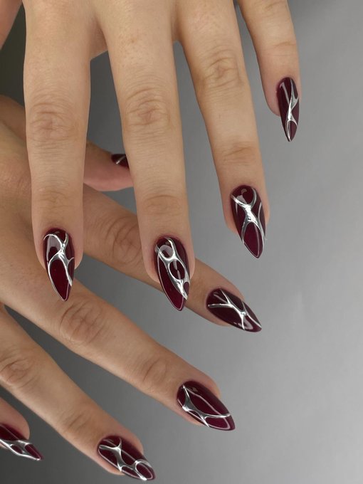 Nails 💅🏻 https://t.co/ya1riBU92F