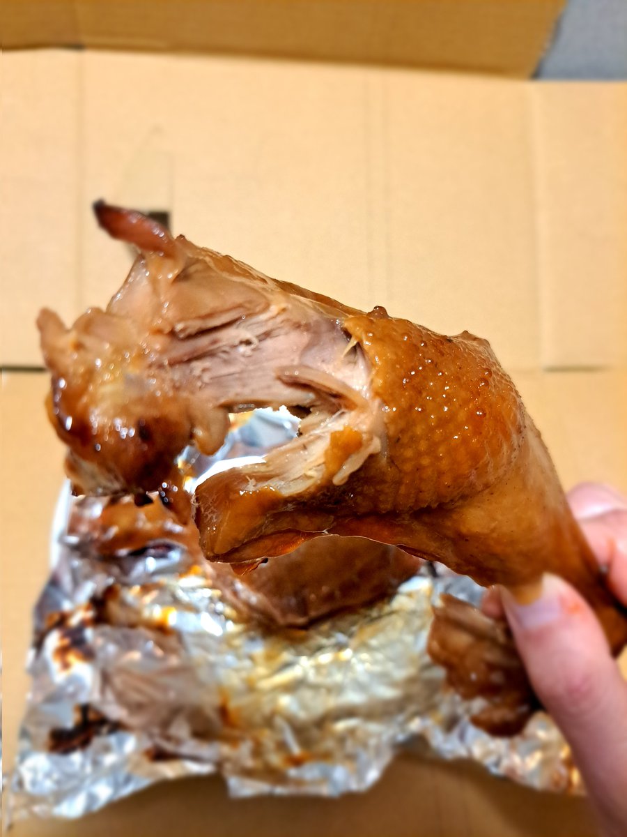 sokomesi1's tweet image. チキンが間に合った❗🍗
まだあたたかいネ゙…😳
ん…ほかほかじゃねーか😲💦
ウマっちきん😝
#もぐもぐタイム #グルメ動画 #コメントください #飯テロ #料理 #有名になりたい #料理男子 #野生 #爆笑動画 #丁寧な暮らし #美味い #イケボ #ご飯 #料理動画 #食事記録 #チキン #クリスマス #頂き閣僚
