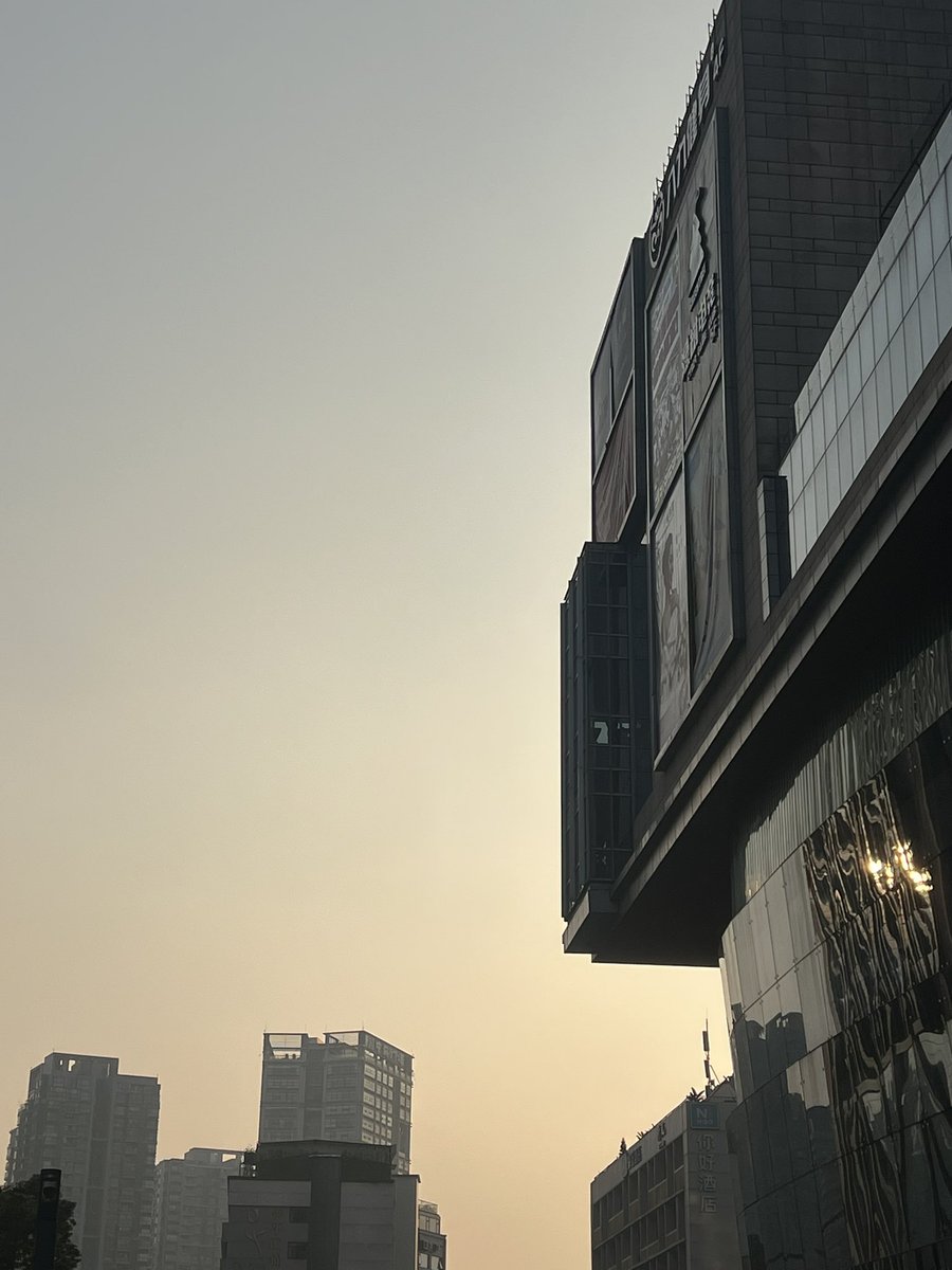DtM7g's tweet photo. https://t.co/GCL52a3Arb