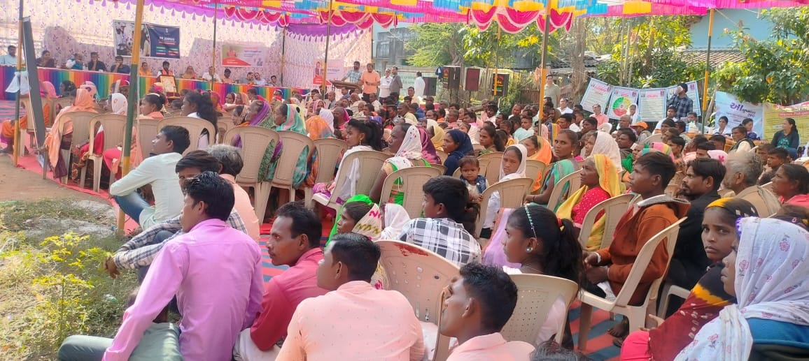 CollectorNar's tweet image. Special #VBSY in PVTG habitation @ Jharnawadi, Dediyapada conducted to ensure saturation of govt schemes. PVTG groups from Besna, Mulkapada, Sorapada, Moti Singloti also attended the event #reaching the last mile #PMJANMAN.

@TribalAffairsIn 

#EmpoweringTribalsTransformingIndia