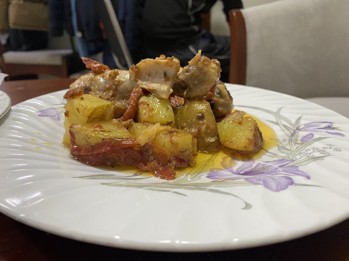 abbaswahab's tweet image. I don’t know I will called a doctor after my PhD but surely will be a chef.
#PhD #doctortobe #phdlife #Cooking #rosh