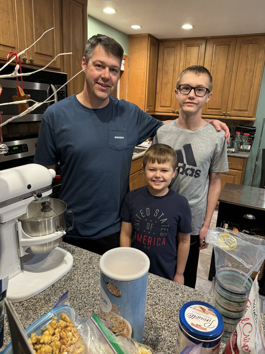 johnnyamatthews's tweet photo. @foodwishes year 7 of your baked Alaska recipe. A “day after Christmas” tradition! Somehow it tastes better each year. 😋 https://t.co/9G4jIbHW64