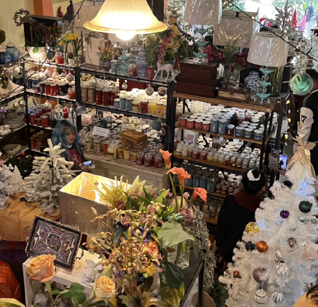 Janeangod's tweet photo. $wom I really love this store. https://t.co/bK6KtgISE3