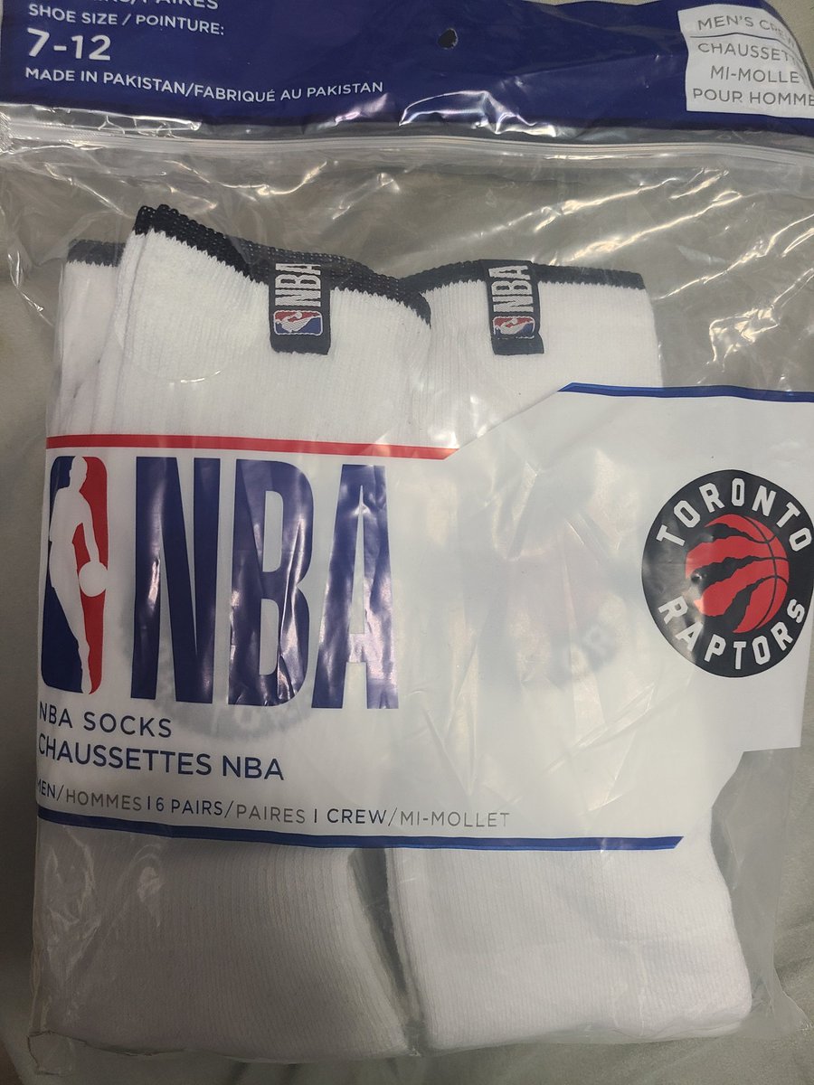 VGSB96's tweet photo. I got Toronto Raptors socks for Christmas... now I will be stepping in dogshit all day!!! https://t.co/j6YBeXGlJS