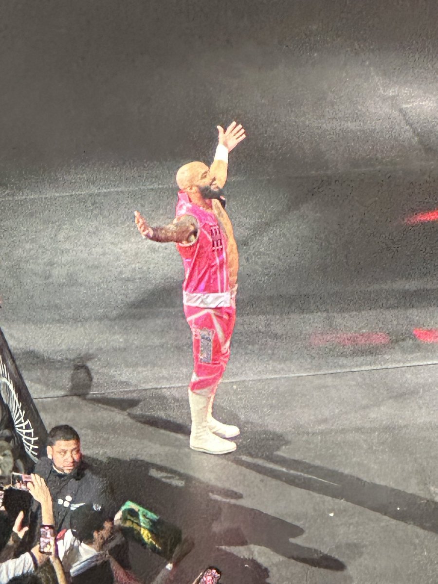 ashley_r_torres's tweet photo. @KingRicochet #WWEMSG https://t.co/bT50zZE0ry