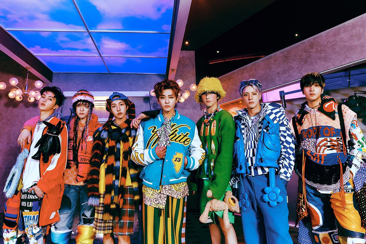 NCTsmtown's tweet photo. NCT๋ก ์์ํด์ NCT๋ก ๋๋ 2023๋
!
๋จ์ฒด, ๊ทธ๋ฃน, ์ ๋, ์๋ก๊น์ง ์ ๋ฐฉ์ ํ์ฝ์ผ๋ก โ๋๋ถ์ ํฉ๊ธ๊ธฐโ ์ฅ์!
# ๊ฑฐ๋ฅผ ํ์ ์๋ ๋ผ์ธ์
# ํ๊ธฐ์ ์ธ ํ๋ก๋ชจ์
# โ๋ฐ๋ก ๋ ๊ฐ์ดโ ๋น๋ ํ๋ณด
https://t.co/LfbwOHQnjb
#NCT #NCT127 #NCTDREAM #WayV #NCT_DOJAEJUNG https://t.co/808Pu6KilH