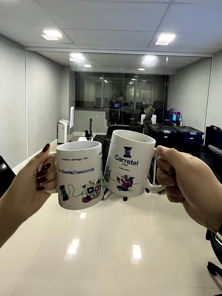 Carretelmidia's tweet photo. Já tá sabendo que estamos com um novo lar?

Pois é, desenrolados, muitas novidades aconteceram nesses últimos meses de 2023 e uma delas, que diria ser uma das mais importantes, é que estamos de casa nova. https://t.co/2sIKSlvows