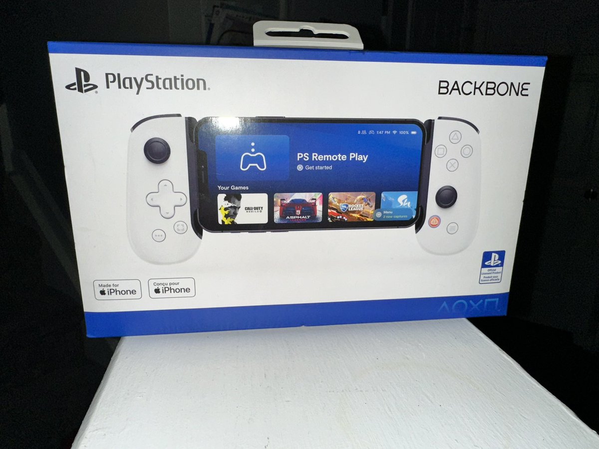 KDGaming13's tweet photo. @thegamersjoint Got mine yesterday for Christmas ya Turkey. We soo ready! https://t.co/XrdrIr1521