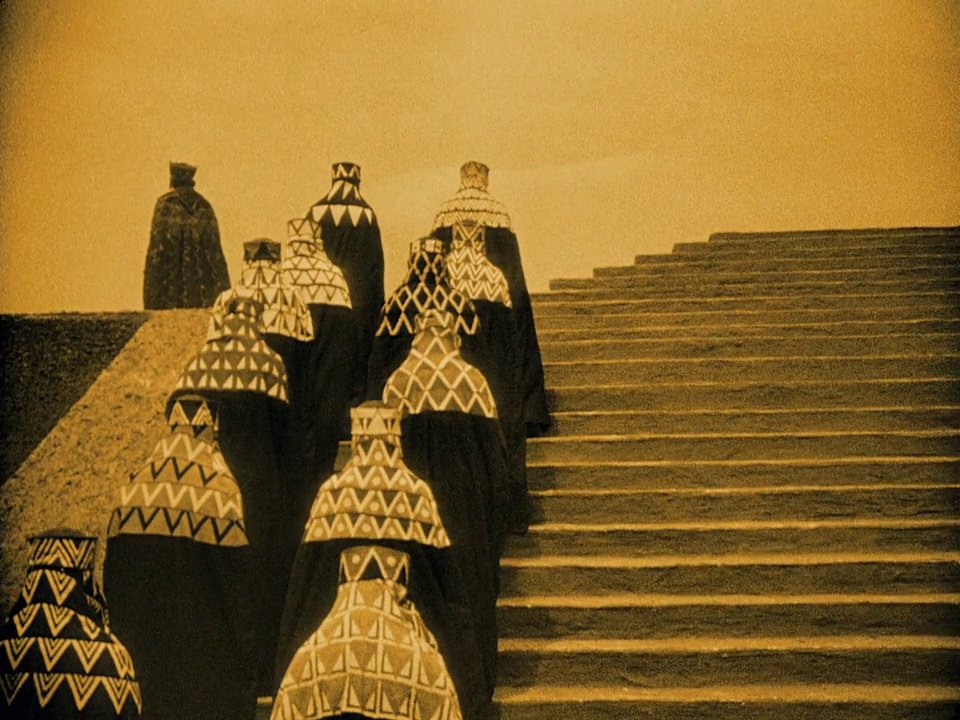 0zmnds's tweet photo. Fritz Lang
Die Nibelungen: Siegfried https://t.co/f52m9uiuCt