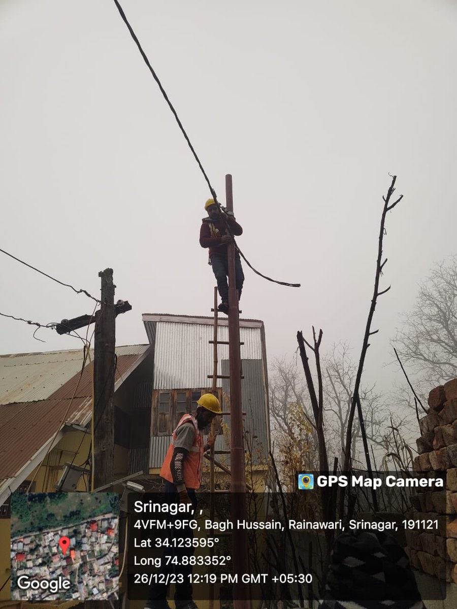 KpdclP's tweet photo. LT AB cable stringing at Nishat F2.
 R/stn: Nishat
Sub Division: Nishat

@rdssforindia 

@OfficeOfLGJandk
@Raj576113
@diprjk
@mussarat_zia @KPDCLOfficial https://t.co/EcCNeWBTcR