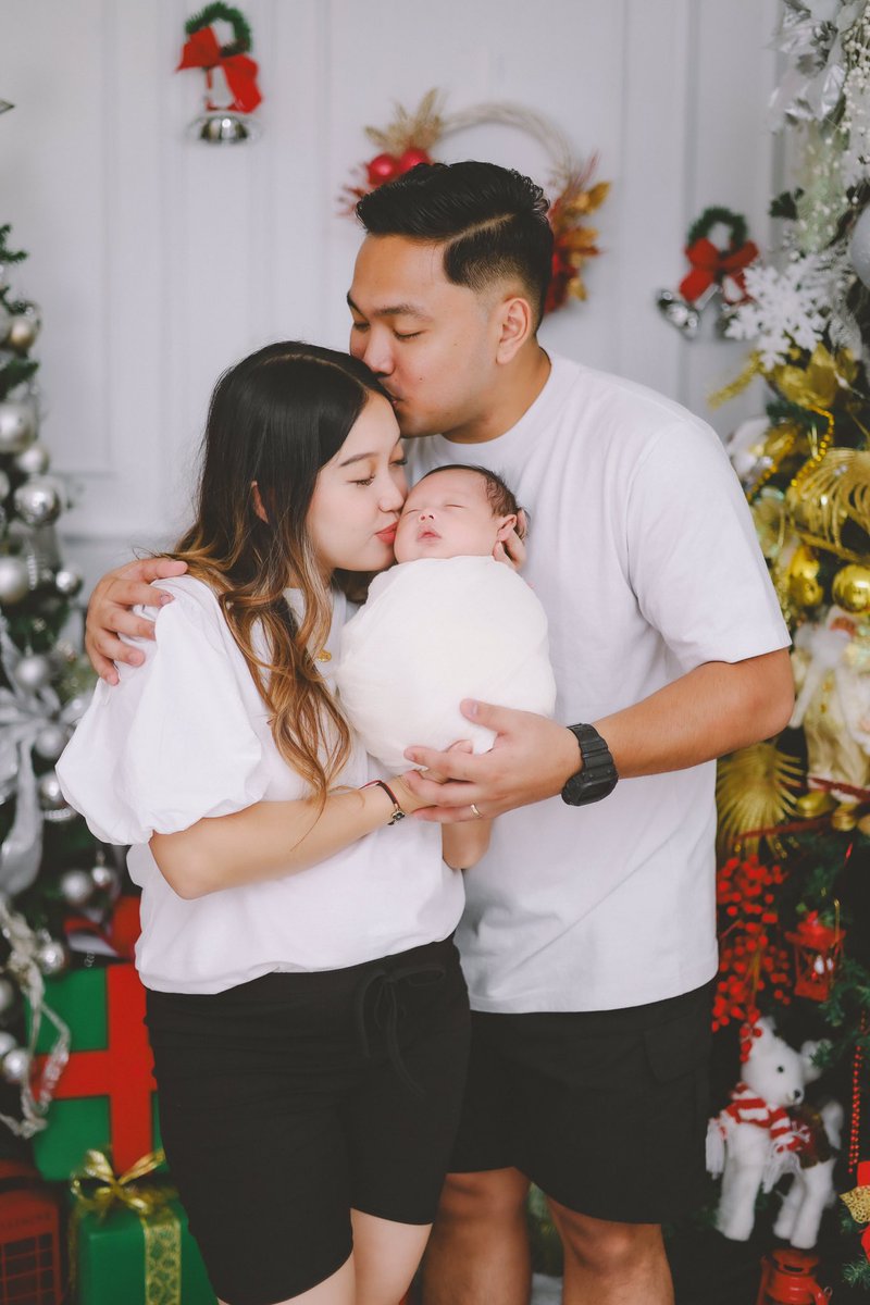 dandelreyes's tweet photo. 🎄🤍✨ https://t.co/qYuXyx0Wgu