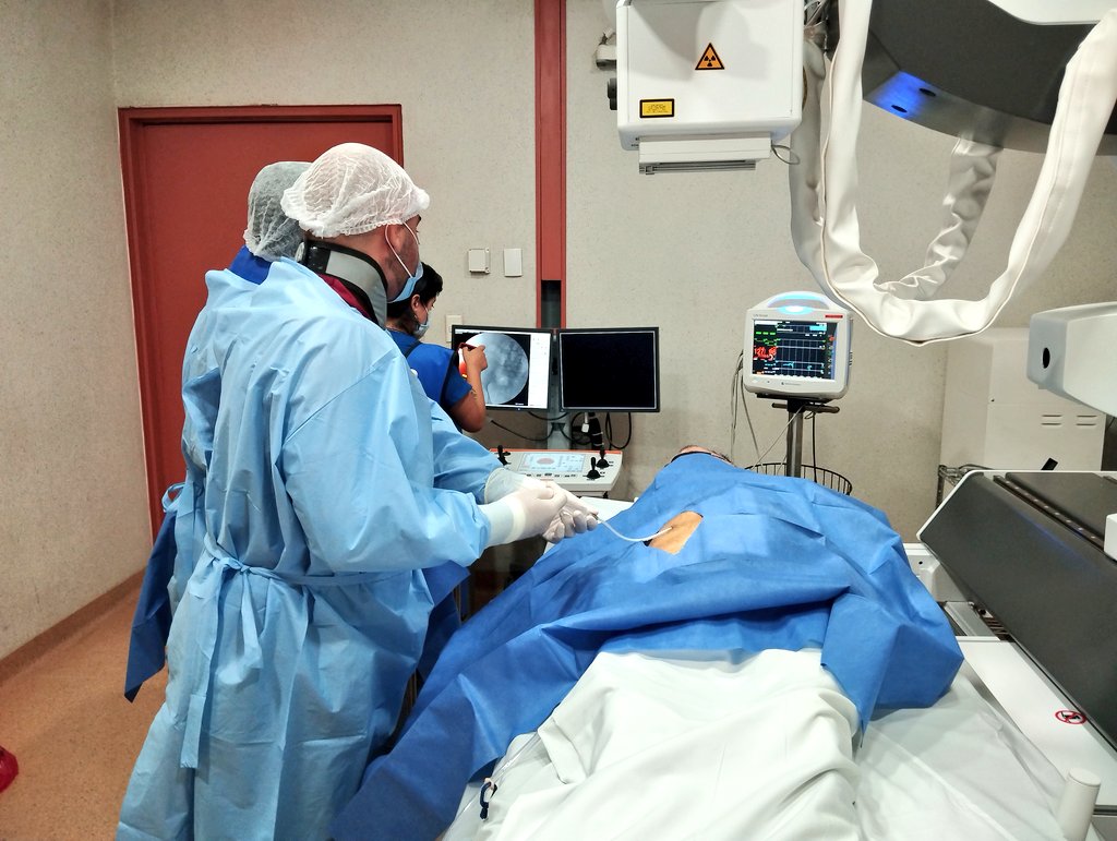 LazaroIbrain's tweet image. It has been a great and unique learning experience this @ISPD1 Fellowship at the @CmitNefrologia and under the mentorship of @NefChago (what an amazing professor/person 👏)

Too many to learn still, but satisfied with having learned much more than #peritonealdialysis.

#pdfirst