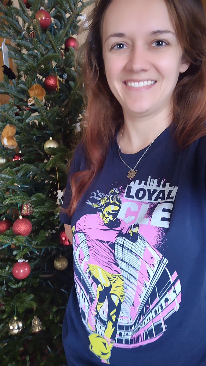 pesARCHitect's tweet photo. Wearing my @cleprosoccer #LoyalCLE shirt today to support bringing #NWSLtoCLE ! ⚽
@NWSL #BacktheBid #ThisIsCLE https://t.co/MlhWVS2Ugp