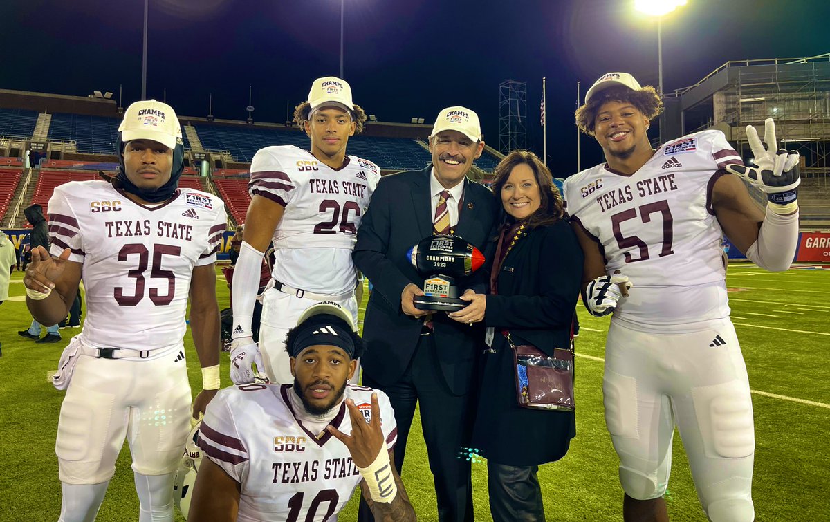 𝙺𝚎𝚕𝚕𝚢 𝙳𝚊𝚖𝚙𝚑𝚘𝚞𝚜𝚜𝚎 tweet media