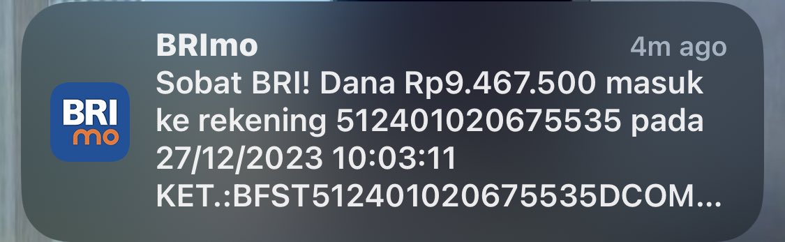 graceyumi29's tweet photo. Uhuy💃🏼
Makasih donatnya😍 https://t.co/1UcpWb1tkC