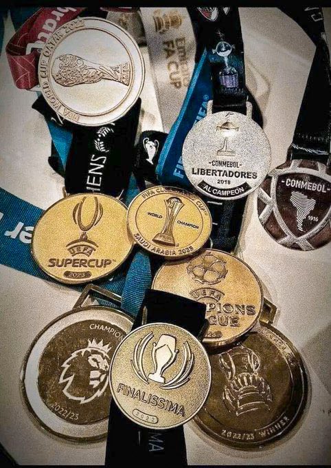 Julian Alvarez zerou o futebol. 💙