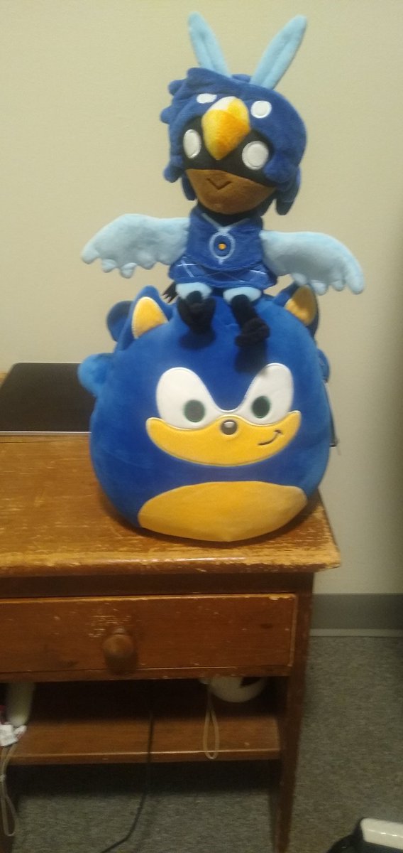 Day 120 of Alula Plush

oh yea there's also this fella now