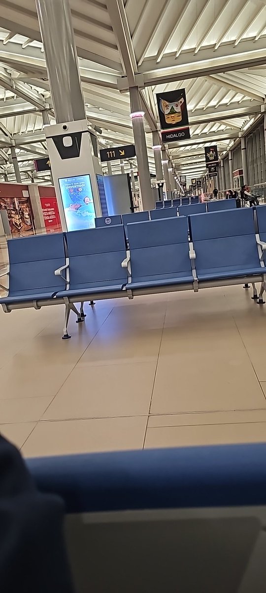 Siempre es una emoción viajar por el <a href="/aifaaero/">Aeropuerto Internacional Felipe Ángeles</a> #AIFA ...te tratan como si fueras el único cliente....eso si, con retraso del vuelo incluido.