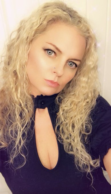 Straight or curly for party this weekend? #milf #blonde #sexyover30 #sexyover40 #naughtygirl #partygirl<a href="/tag/milf"class="tags">#milf</a><a href="/tag/sexy"class="tags"><span>#sexy</span></a><a href="/tag/blonde"class="tags"><span>#blonde</span></a><a href="/tag/of"class="tags"><span>#of</span></a><a href="/tag/naughtygirl"class="tags"><span>#naughtygirl</span></a><a href="/tag/partygirl"class="tags"><span>#partygirl</span></a><a href="/tag/sexyover40"class="tags"><span>#sexyover40</span></a>