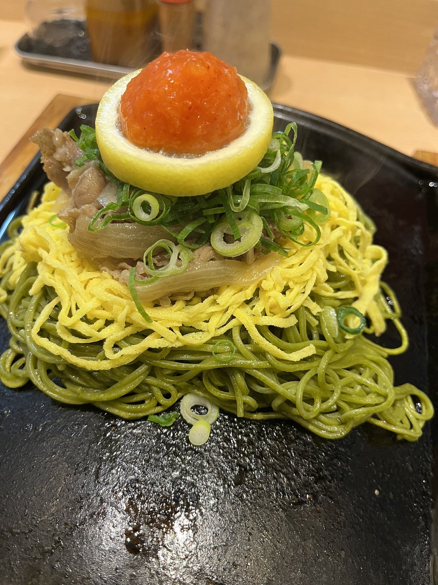 こんにちは〜😊✨☀️
今日は佐賀県暖かいです🥰

ランチは、佐賀市内の『あじもり』で瓦そば食べてきました💓
お値段850円❗️
瓦そばって初めて食べたんですけど瓦の上で焼いてあるんですね✨
コスパも良くて大満足でした🥰💓