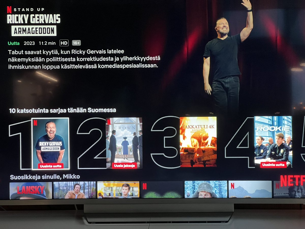 mykrami's tweet photo. In Finland funland obviously No1 too! @rickygervais https://t.co/UHuHK6pL4n