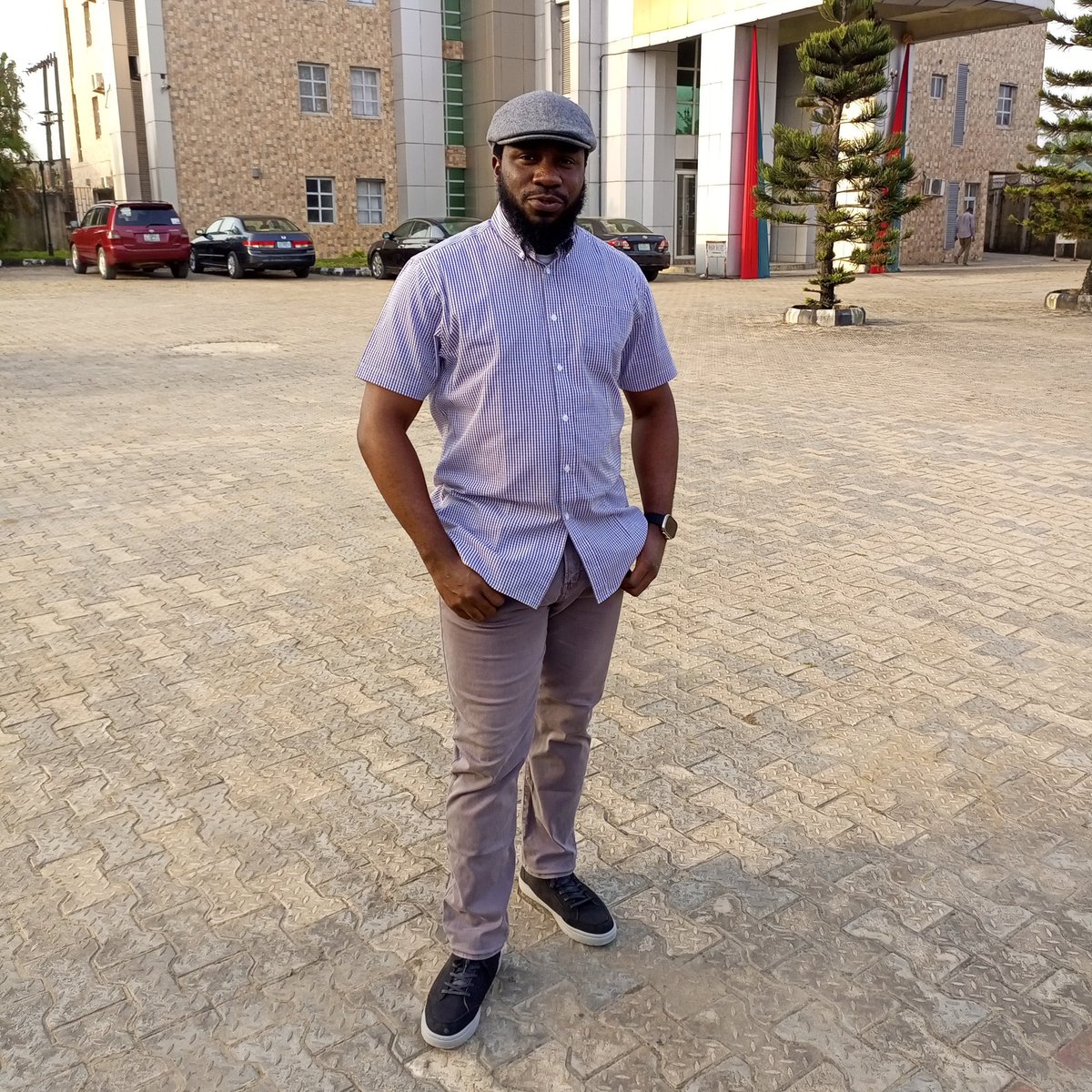 bantiagos's tweet photo. #NewProfilePic https://t.co/79ooDItnpB