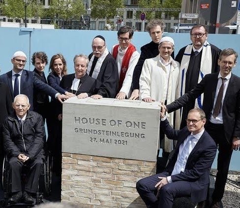 Dialog und Bildung tweet media