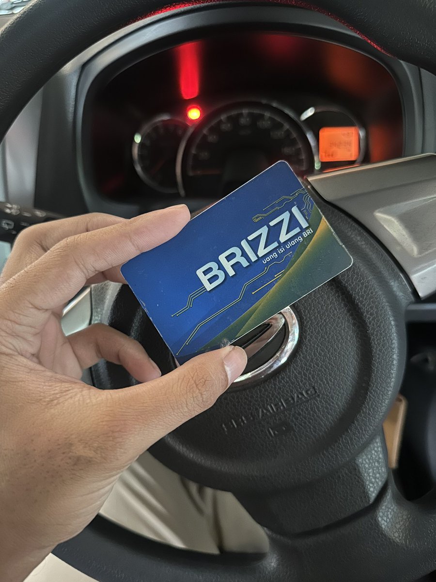 muhammsya48's tweet photo. #FyiFreen perjalanan jauh gaperlu takut gabisa masuk tol🤪 topup brizzi di BRImo @BANKBRI_ID tinggal tap aja🐥🐥 https://t.co/ktJpdhAOwh