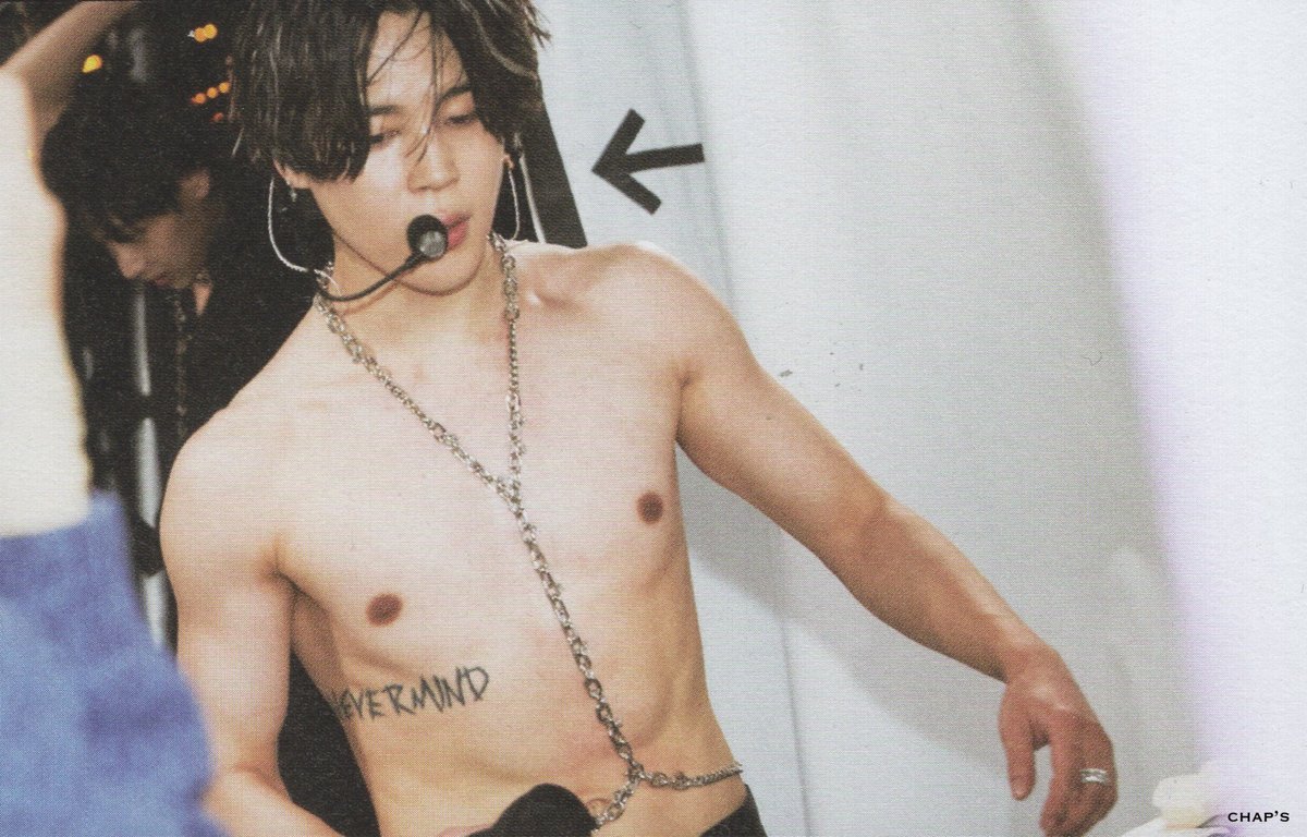 [scan] 'BEYOND THE STAGE'
BTS DOCUMENTARY PHOTOBOOK
: THE DAY WE MEET - JIMIN (2)

Logo crop❌
상업적 사용 ❌

#챱스캔 #챱보정