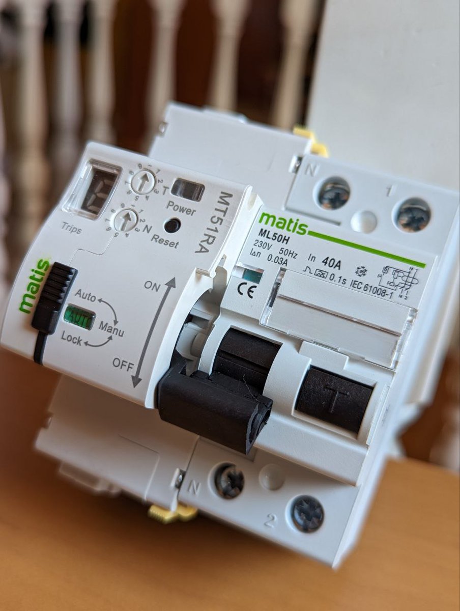 Maxge Europe (@retelec_es) on Twitter photo ⚡️Las protecciones rearmables de <a href="/retelec_es/">Maxge Europe</a> son una solución perfecta para mantener tus aparatos a salvo y asegurar un flujo eléctrico estable #ahorroenergetico
#EficienciaEnergética #electricidad #automatizacion ⚡️Las protecciones rearmables de <a href="/retelec_es/">Maxge Europe</a> son una solución perfecta para mantener tus aparatos a salvo y asegurar un flujo eléctrico estable #ahorroenergetico
#EficienciaEnergética #electricidad #automatizacion