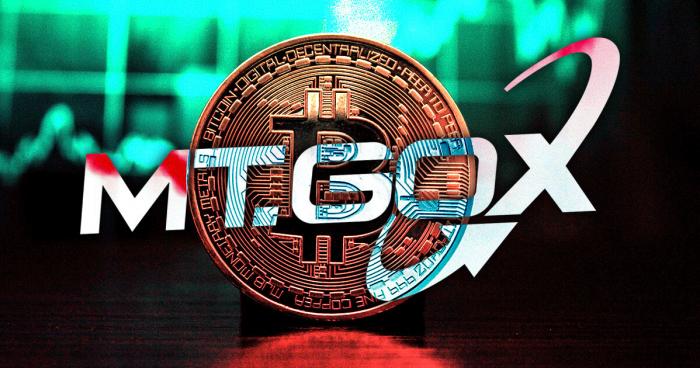 MaluComenta's tweet photo. Crypto exchange Mt. Gox, which collapsed almost a decade ago, has begun repaying creditors. Users are receiving fiat equivalents of their locked assets through bank transfers in Japanese yen via PayPal. Some experienced double payments, sparking concerns. Repayments seem limited to those opting for cash redemption, with no crypto reimbursements yet. Mt. Gox's trustee has not commented, while the exchange plans to continue repayments into 2023 due to the extensive creditor count. The exchange's collapse in 2014 affected 24,000 customers, losing about 850,000 BTC, valued at over $31 billion today.