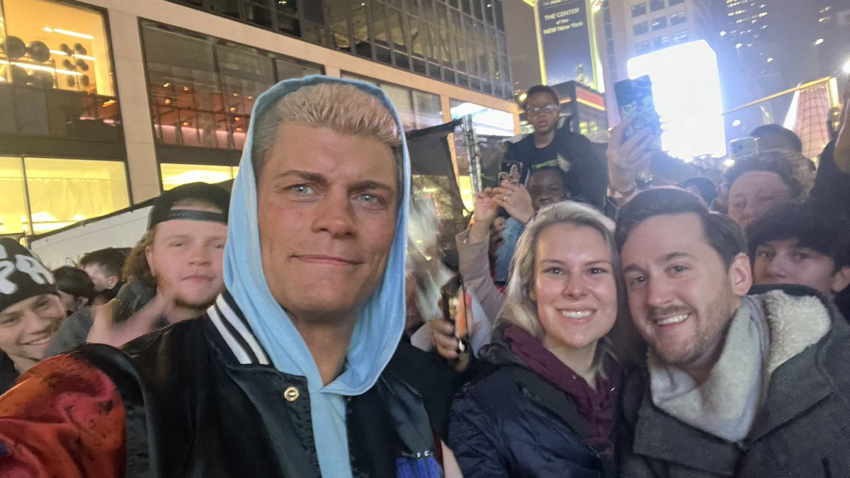 raystrazdas's tweet photo. Great night in NYC at the annual holiday WWE show! Still wild that CM Punk is back! 

#WWEMSG @CodyRhodes @CMPunk https://t.co/iO0dUWtHiY