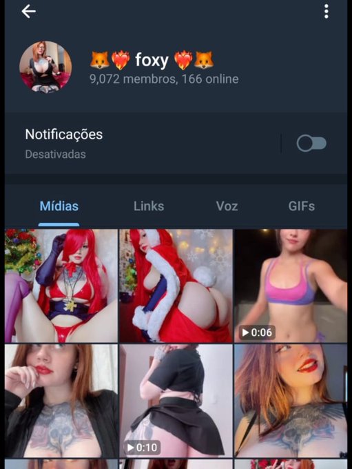 vou da nudes de gra&ccedil;a pra quem denunciar esses fake  n&atilde;o aguento mais isso 🤦🏼&zwj;♀️ laryfoxy que fica se