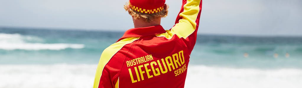 LifeguardsPMQ's tweet photo. A mass rescue occurred at 6pm yesterday at Town Beach with all 8 people being successfully rescued. One patient required oxygen and was taken to hospital due to water inhalation via ambulance. This was an incredible effort &amp; outcome! Another family saved this Christmas. https://t.co/BdyEg7Giqa
