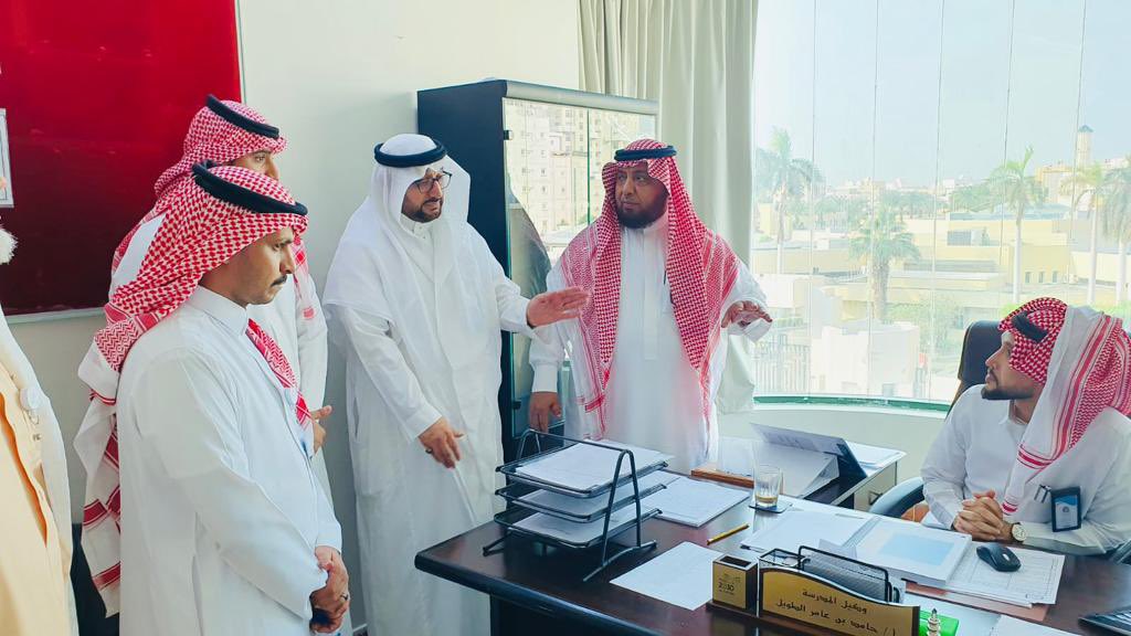 daralthakafa's tweet photo. ضمن برنامج تبادل الخبرات والزيارات لقادة المدارس تشرفت ثانوية دار الثقافة يوم الثلاثاء ٢٠٢٣/١٢/٢٦ بسعادة مدير عام المجمعات بجدة ومديري مدارس الشركة بجدة والمنسق التعليمي، حيث  أطلّع الجميع على العديد من البرامج الوزارية والتربوية والممارسات اليومية لفريق العمل بثانوية دار الثقافة 

#دار_الثقافة 
#التنمية_المتكاملة